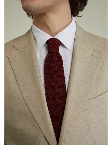 Crispy tie in burgundy les ctes